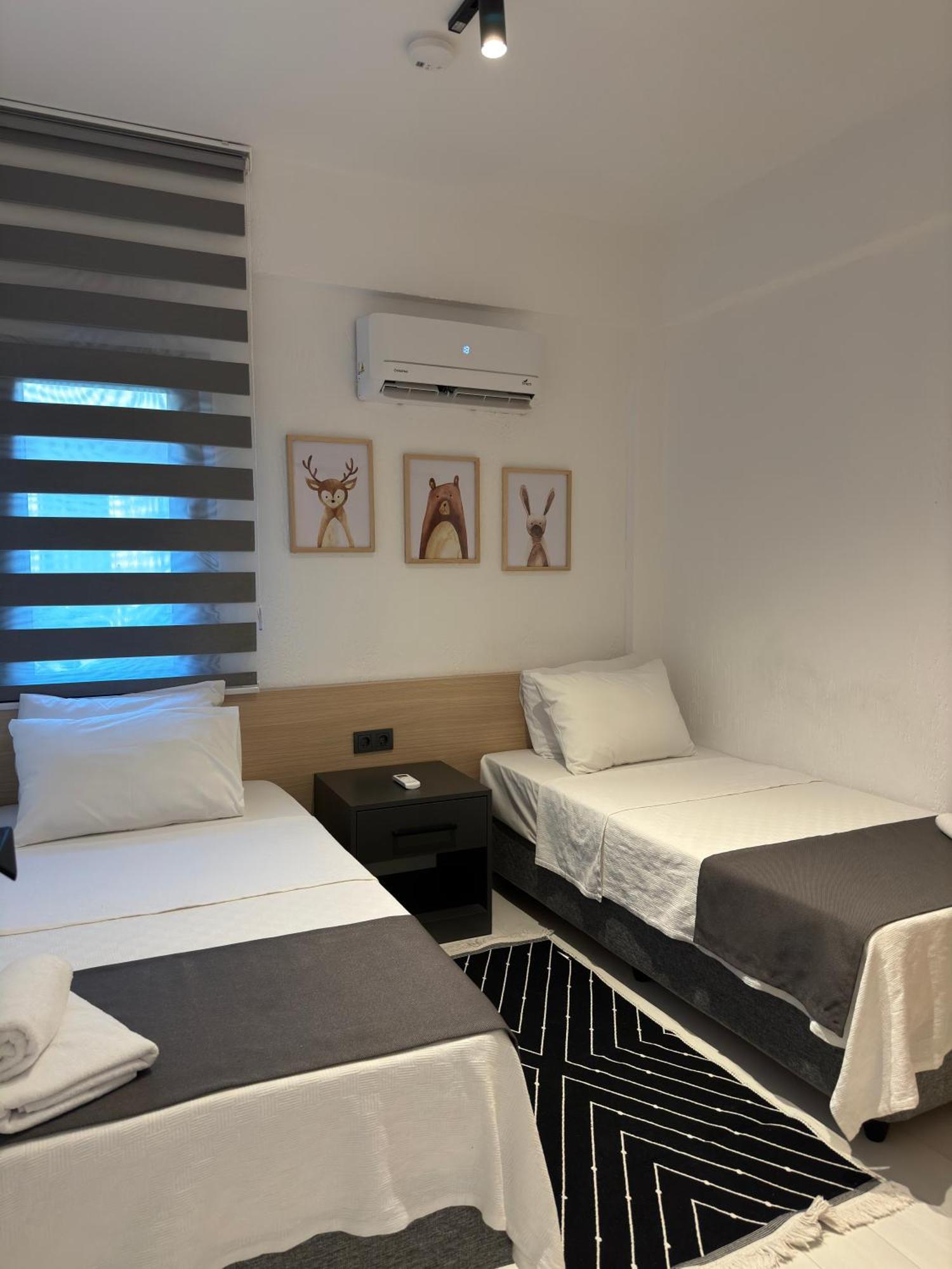 Aqua Apartment